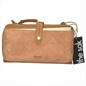 🆕Women's Iris Smartphone Crossbody Bag in Tobacco Suede by The Sak - NEW